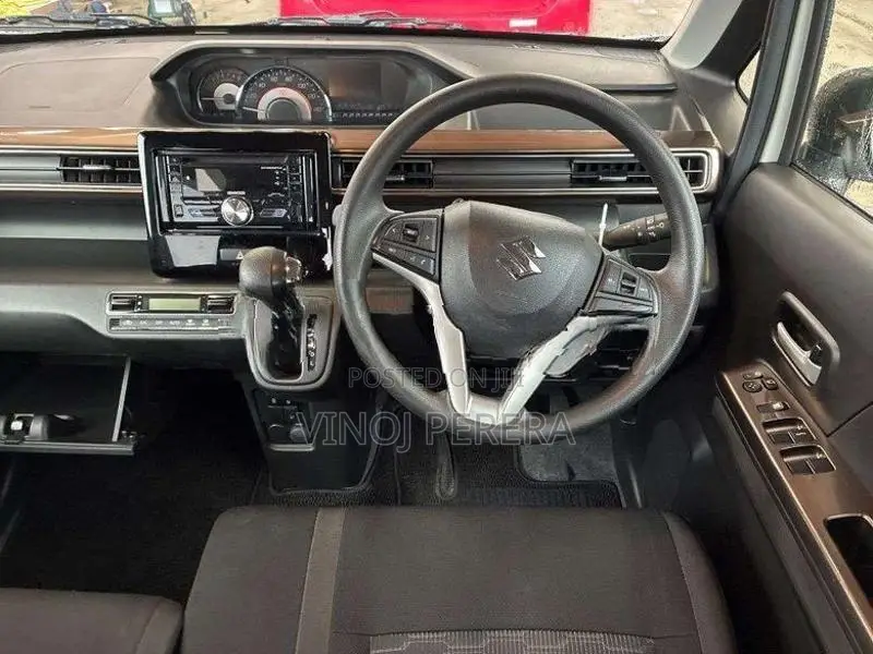 Suzuki Wagon R ZX Custom HV 2025