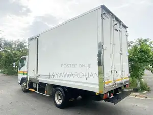 Isuzu Elf UNREG 14.5FT MANUAL 2018