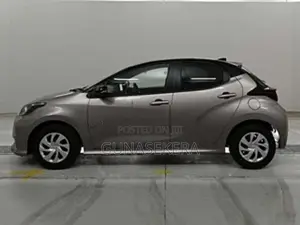 Toyota Yaris G 4way 2025