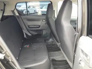 Daihatsu Mira L grade 2025