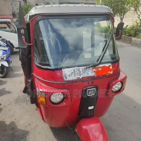Bajaj RE Three Wheeler 2012
