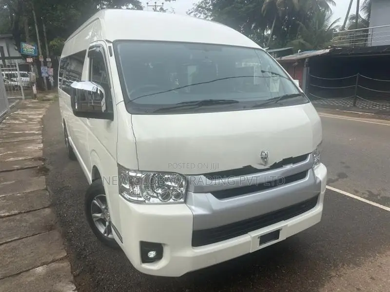Toyota Hiace 2025
