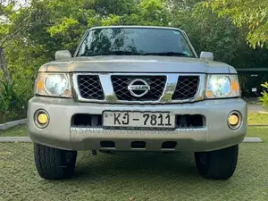Nissan Patrol GRX 4x4 Fully loaded 2010