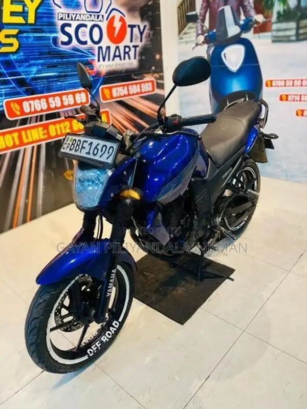 Yamaha FZ 16 2014