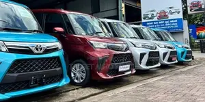 Toyota Roomy 2025
