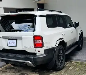 Toyota Land Cruiser Prado 250 VX 2026