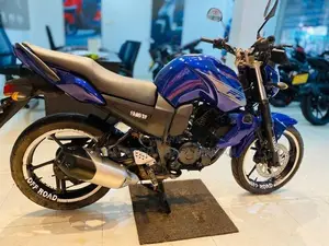 Yamaha FZ 16 2014