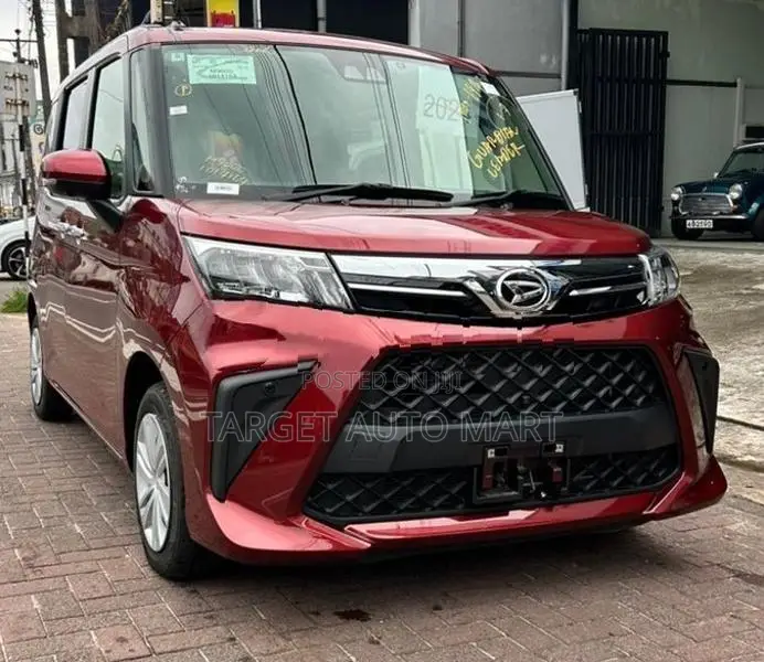 Toyota Roomy 2025