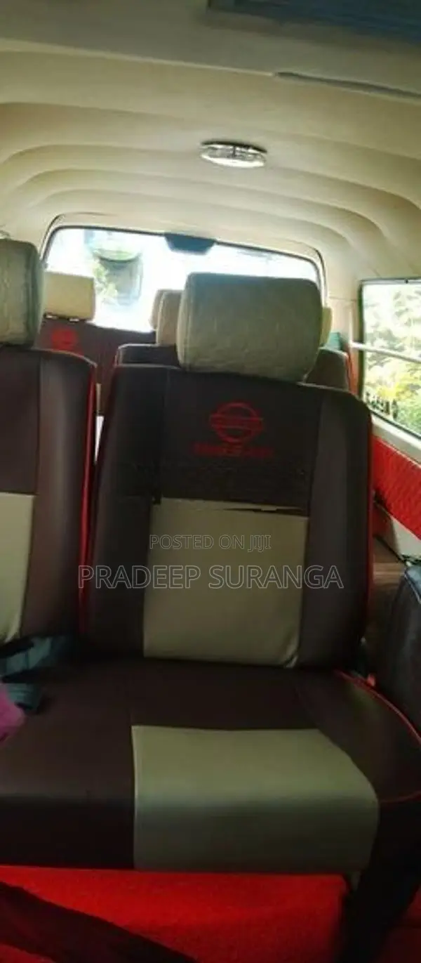 Nissan Caravan 1995