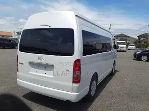 Toyota Hiace KDH 223B Super Long 2026