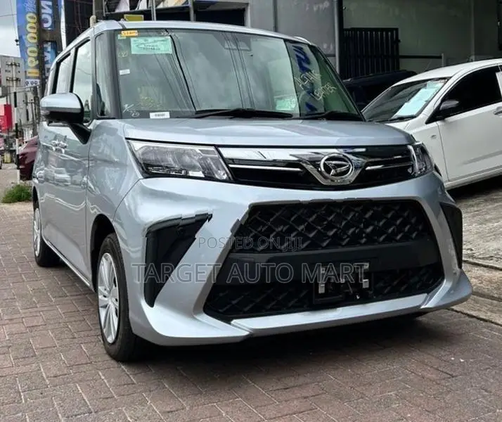 Toyota Roomy X Grade 2024