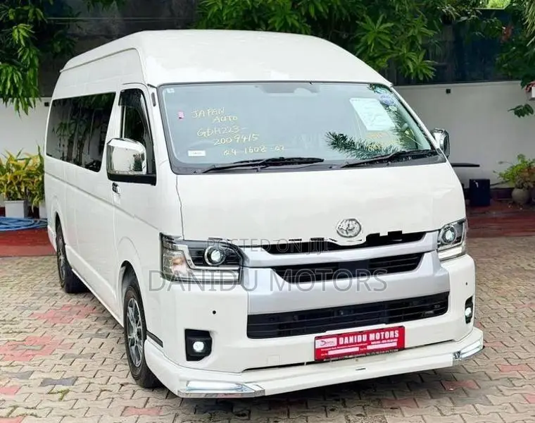 Toyota KDH 223-GDH High Roof 2026