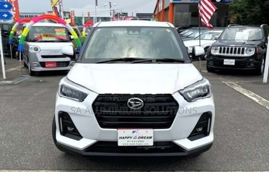 Daihatsu Rocky premium G 2026