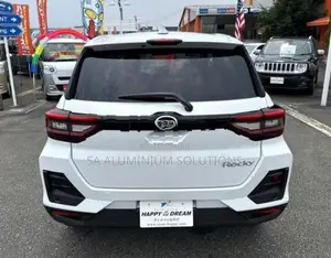 Daihatsu Rocky premium G 2026