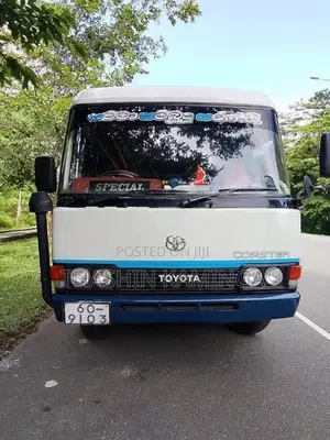 Toyota Coaster 1990