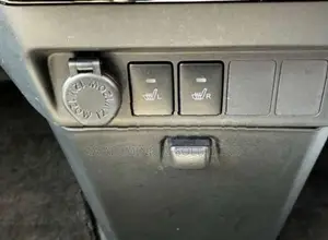 Toyota Roomy Custom GT 2024