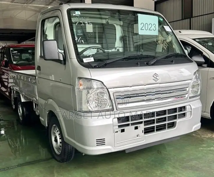 Suzuki Carry 2023