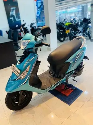 TVS Scooty Zest 2015