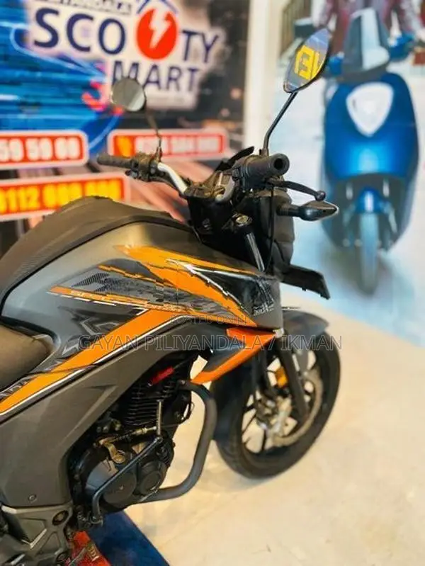Honda Hornet 2018