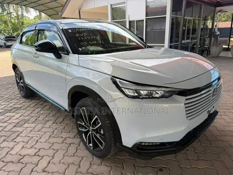 Honda Vezel Z Play 2025