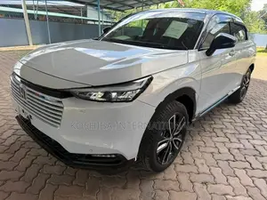 Honda Vezel Z Play 2025