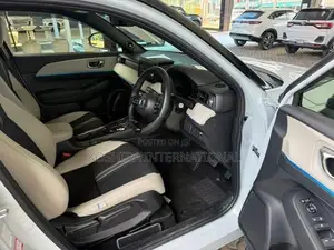 Honda Vezel Z Play 2025