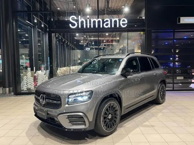Mercedes Benz GLB Urban star 2025