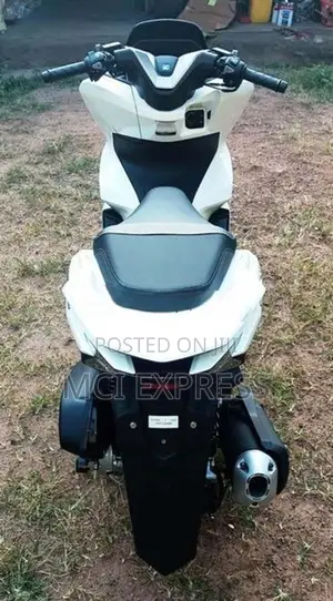 Honda PCX160 2025