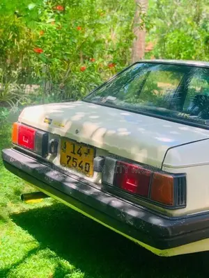 Nissan Sunny 1984