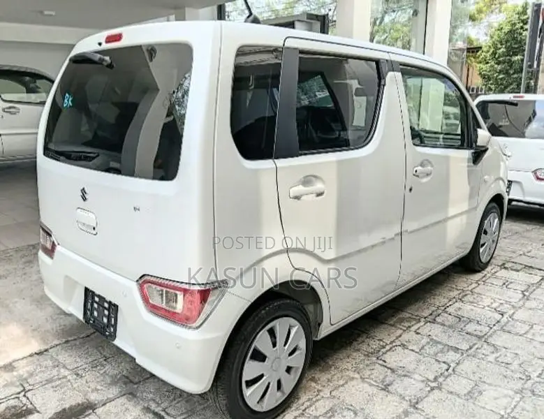 Suzuki Wagon R Fx Safety 2025