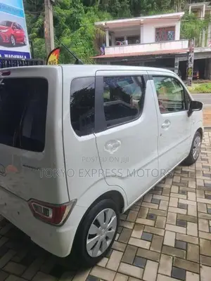 Suzuki Wagon R FX 2024