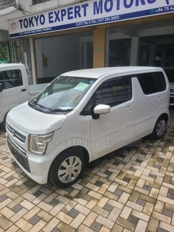 Suzuki Wagon R FX 2024