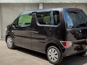 Suzuki Wagon R FX 2024