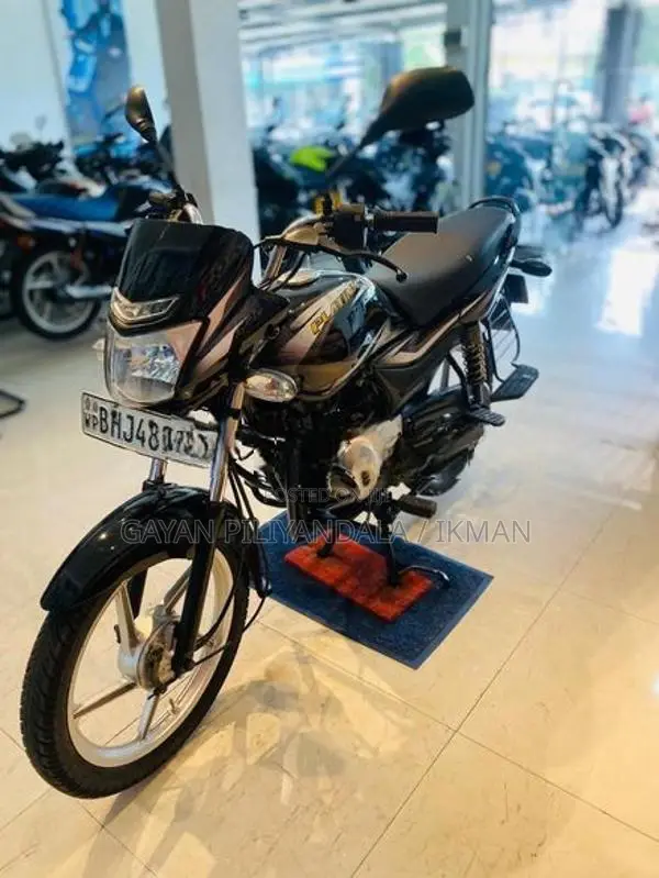 Bajaj Platina 2018