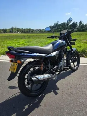 Bajaj Platina 125 2011