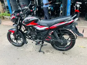 Bajaj Discover 125 2025