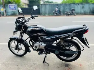 Bajaj Platina 2018
