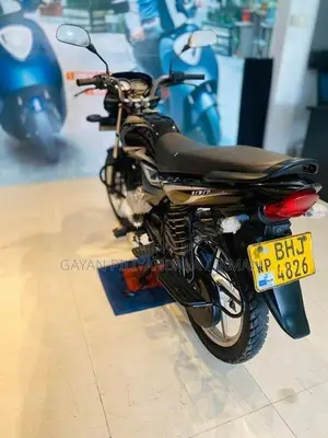 Bajaj Platina 2018