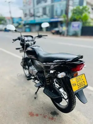 Bajaj Platina 2018