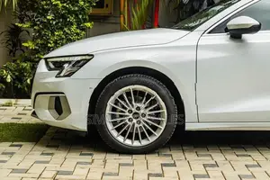 Audi A3 Advanced 2023