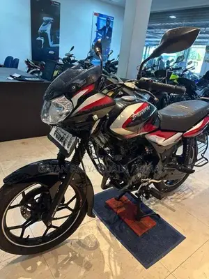 Bajaj Discover 125 2023