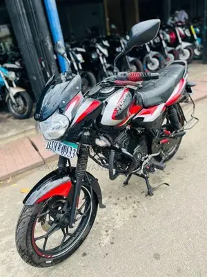 Bajaj Discover 125 2025