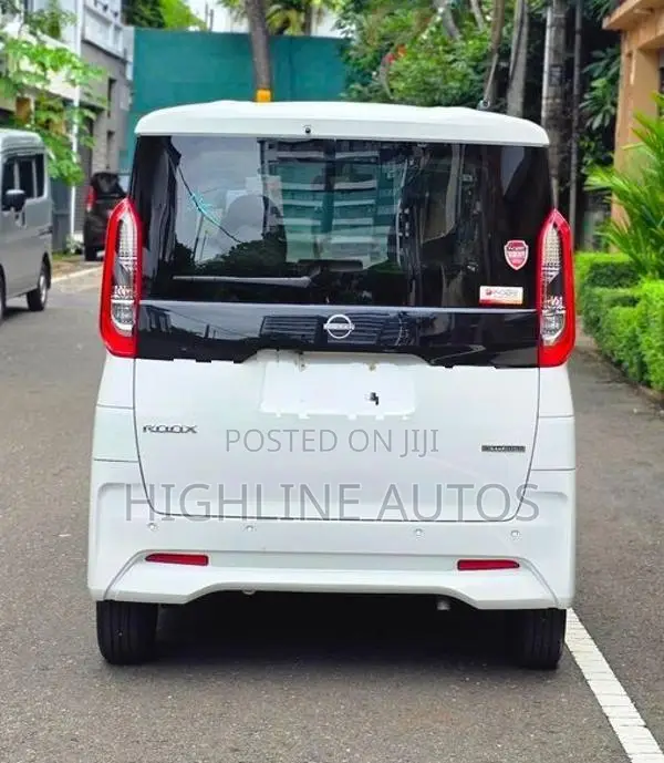 Nissan Roox 2024