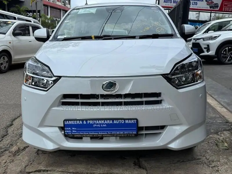 Daihatsu Mira G Grade 2025