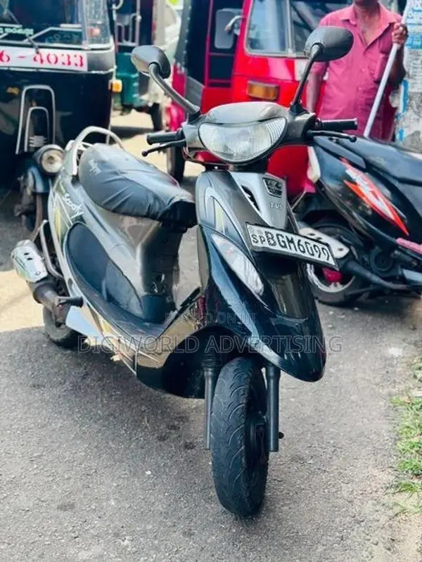 TVS Scooty Pep+ CVTi 2017