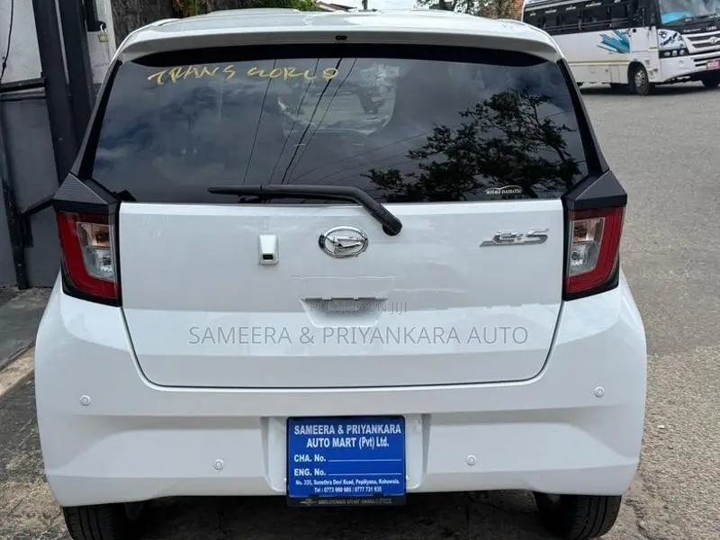 Daihatsu Mira G Grade 2025