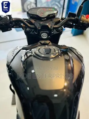 Bajaj Pulsar N160 normal 2026