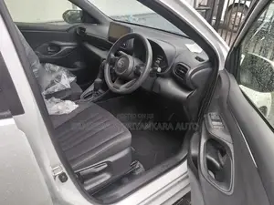Toyota Yaris X Grade 2024