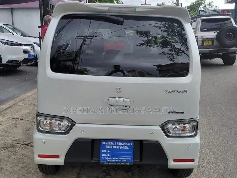 Suzuki Wagon R Custome Z 2026