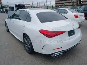 Mercedes Benz C200 AMGLine 2025
